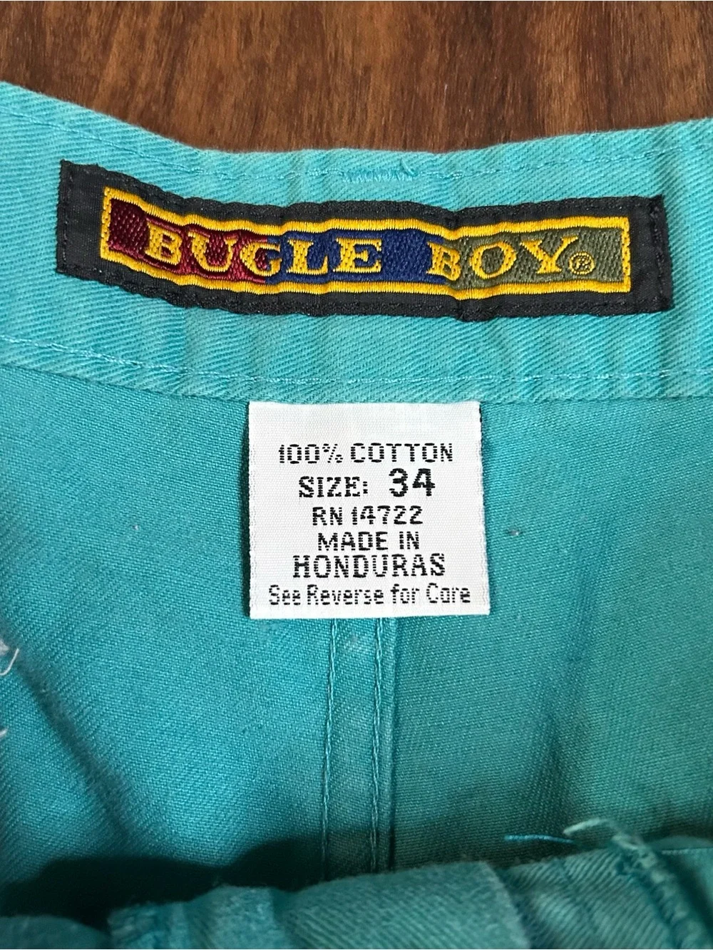 Vintage Y2K/90s Bugle Boy Teal Flat Front double pleated cotton Men's Shorts
